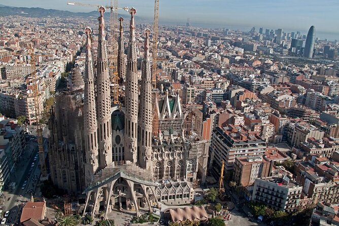 Sagrada Familia Guided Tour & Skip the Line Ticket in Barcelona - The Itinerary Breakdown