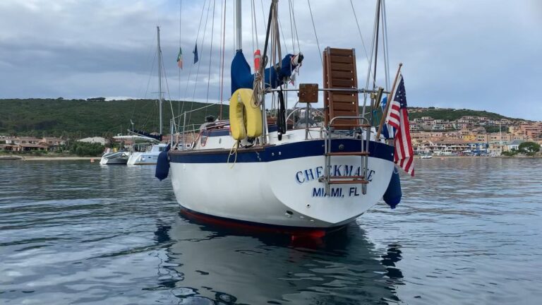 Sailing Maddalena Archipelago with a USCG licensed captain