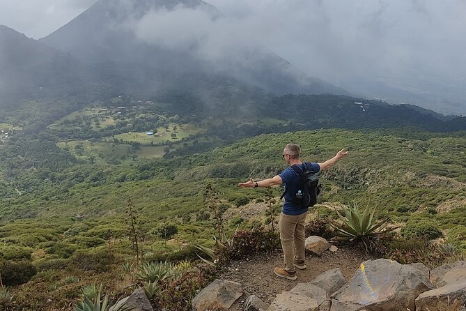 Santa Ana Volcano Hike with a Sulphur Lake and Coatepeque Lake - The Complete Experience: An In-Depth Look