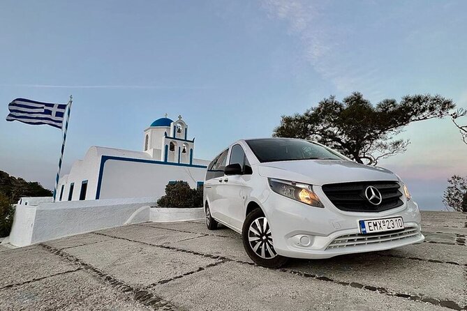 Santorini: Private Transfers To / From The Port Athinios