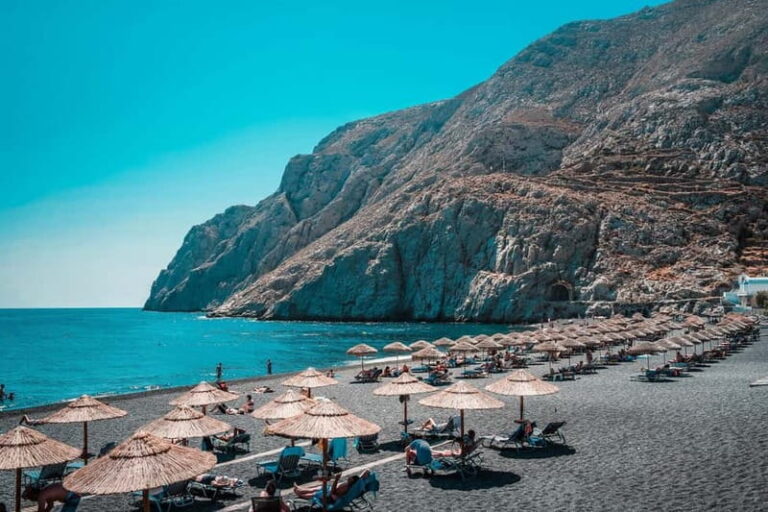 Santorini: The Best 4-hour Sightseeing Private tour!