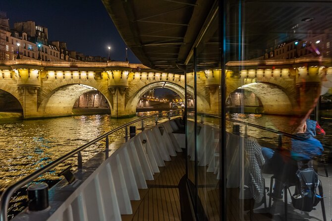 Seine River Evening Cruise with Music and Drink Options