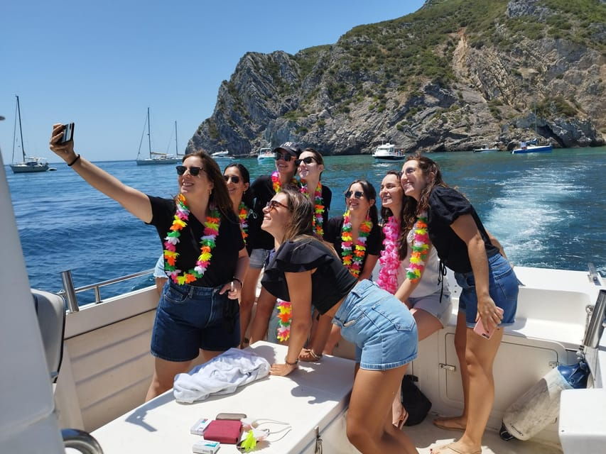 Sesimbra: Sesimbra by Boat - Blue Sea and Hidden Caves - Overview of the Experience