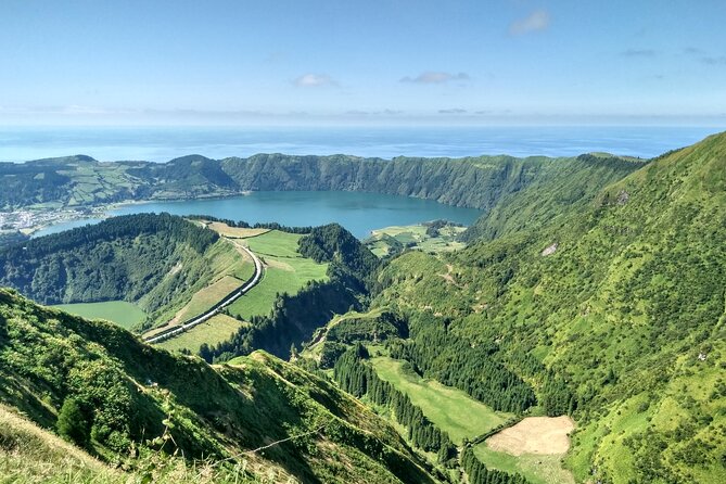 Sete Cidades and Lagoa do Fogo Volcanic Lakes Guided Tour - Deep Dive into the Itinerary