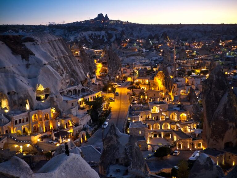 Side:2 Day Cappadocia Tour with Hotel Lunch and Dinner