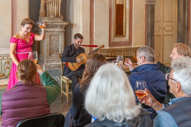 Siena: Intimate Opera Concert & Tour in Piazza del Campo - Why This Tour Shines