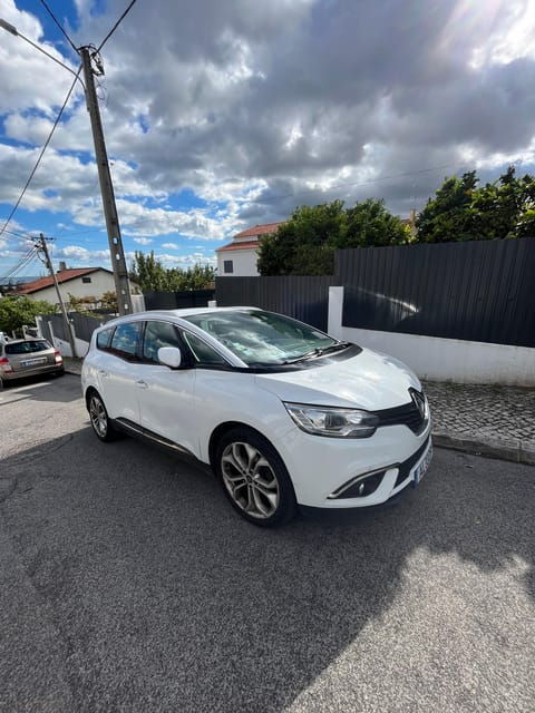 Sintra, Cabo da Roca and Cascais Car Tour