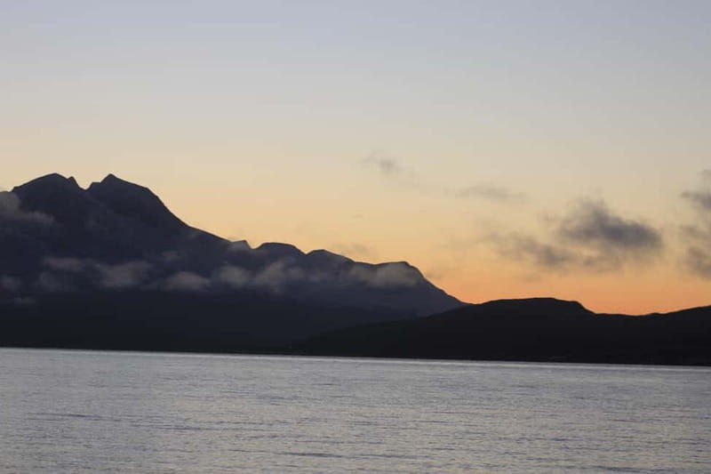 Sommarøy: Midnight Tour by minibus - What to Expect from the Tour
