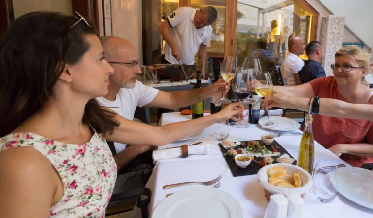 Split: Historical & Gastro Treasures Tour with Green Market