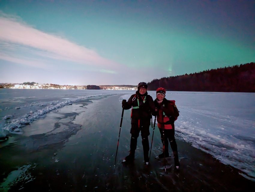 Stockholm: Ice Skating in the Moonlight with Hot Chocolate - An In-Depth Look at the Experience