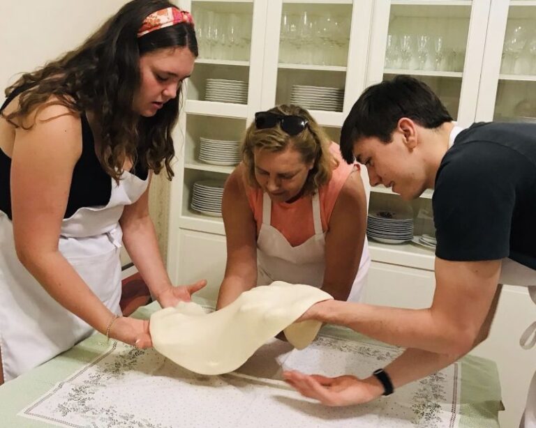 Stretched Strudel Making Class with 2 Different Fillings