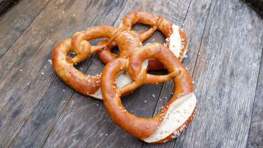 Stuttgart: Swabian Cuisine Guided Walking Tour with Tastings - The Itinerary: What You Can Expect