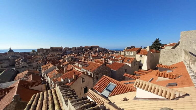 Sunset Wall Walk: 75-Minute Guided Tour & Free Exploration