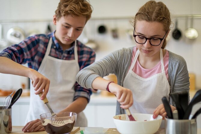 Sweet Escape: Create, Bake, and Take Home Your Creations