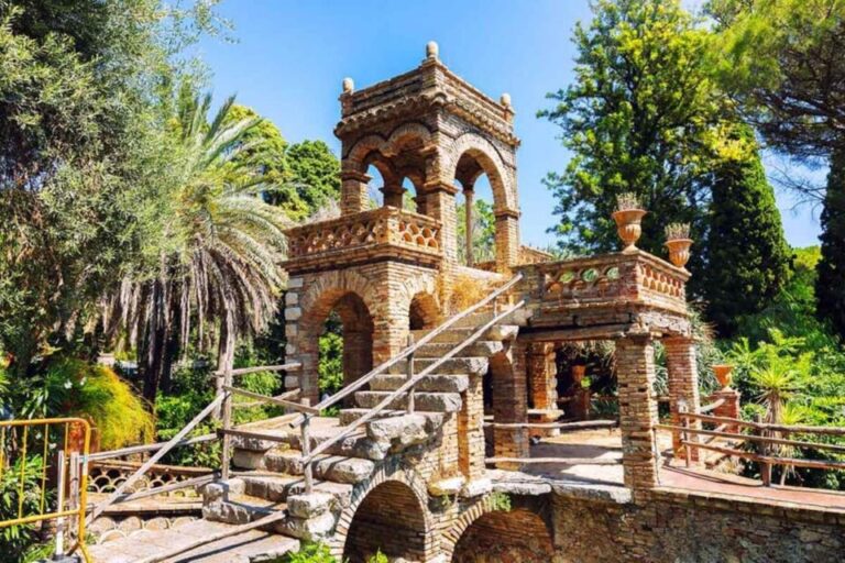 Taormina Private Tour: Discover Hidden Treasures and Dreamscapes