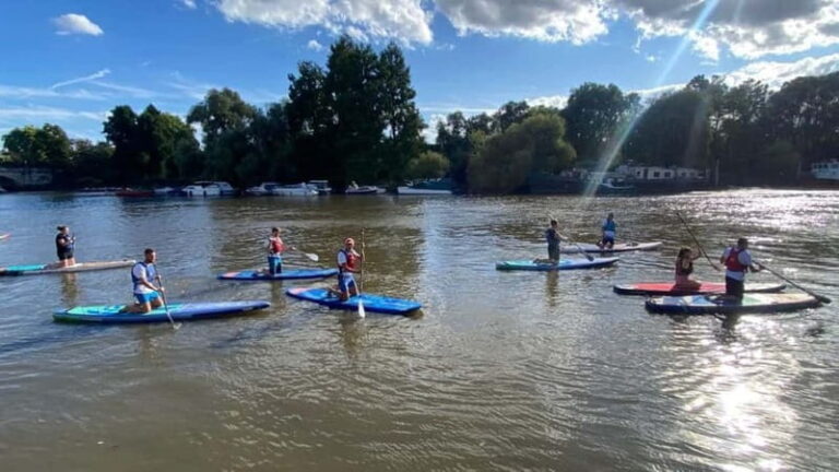 Teddington: Paddleboard Experience on the Thames