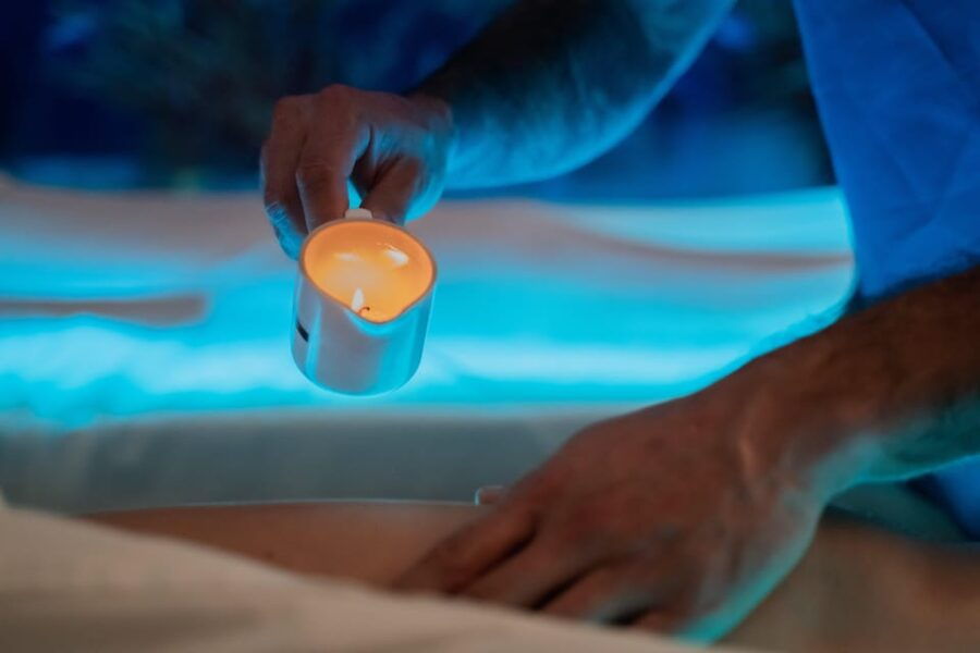 Terceira Island:Relaxing massage with essential oils on a waterbed - What to Expect from This Waterbed Massage
