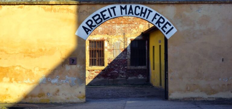 Terezin: Guided Tour of the Concentration Camp and Museum