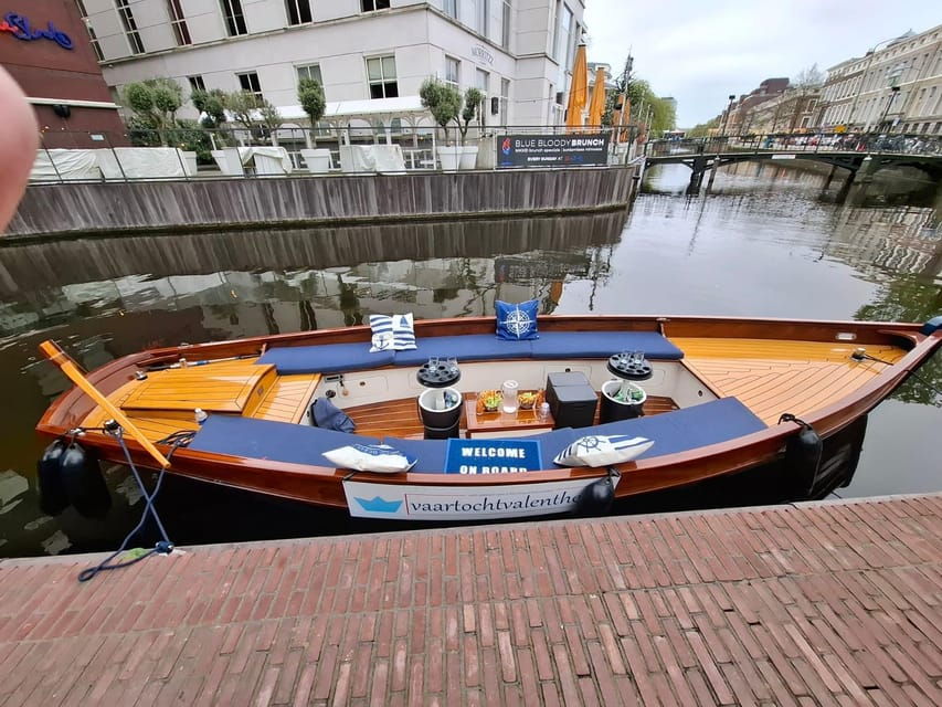 The Hague: Private Boattour up to 10 persons - An In-Depth Look at the Private Boattour Experience