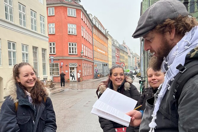 The Murder by Christiansborg Palace: Interactive Mystery Hunt