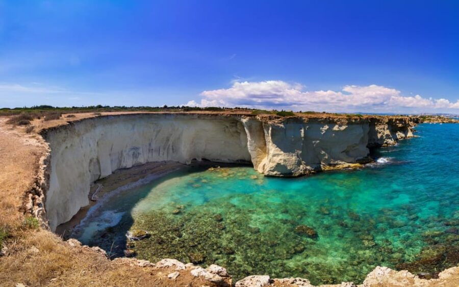 Tour dell'isola Ortigia,grotta azzurra, avvistamento delfini - What You Can Expect from This Coastal Adventure