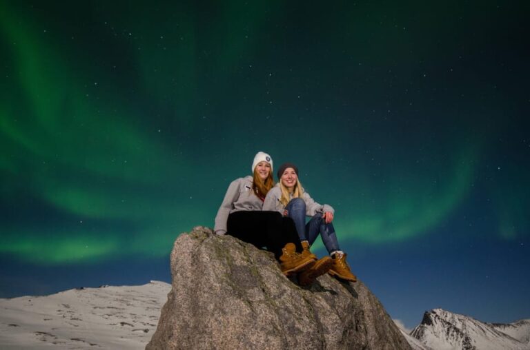 Tromsø: Northern Lights Tour with Professional Photographer