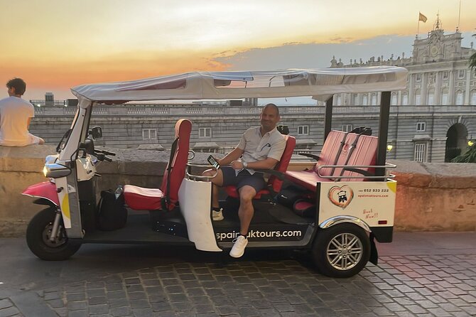 Tuk tuk guided tour in Madrid 3 hours - An In-Depth Look at the Experience