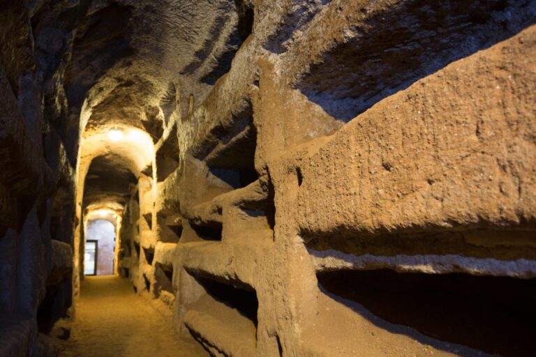 Underground Rome: Catacombs and Mamertine Prison Tour