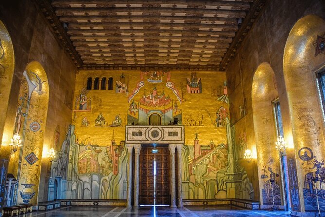 Vasa, Old Town, City Hall, Palace with Entry, Guided Tour