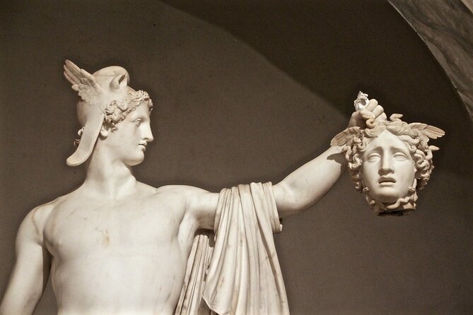 Vatican Skip the Line Tour & Sistine Chapel with Language Options