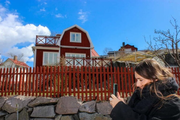 Vaxholm & Stockholm Archipelago: Guided Excursion, Day Trip