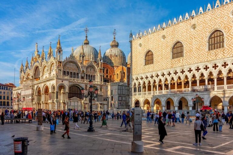 Venice: Doges Palace VIP Tour with Morning & Evening Access