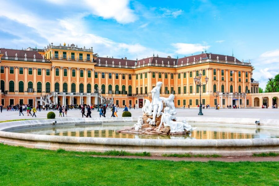 Vienna: Skip-the-Line Schönbrunn Palace and Gardens Tour - What to Expect from This Schönbrunn Tour