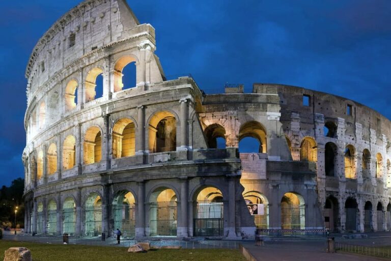 Visit Rome in a day: Shared Minivan Tour from Civitavecchia