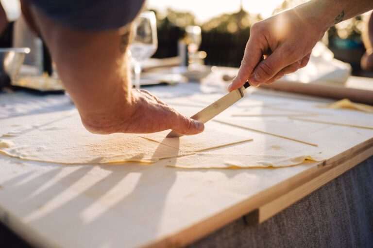 Volterra: Fresh Pasta Cooking Class at a Tuscan Farmhouse