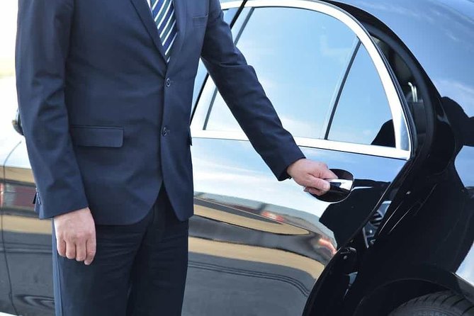 Welcome Private Transfer from Fiumicino Airport to Hotel in Rome - A Detailed Look at the Rome Arrival Experience