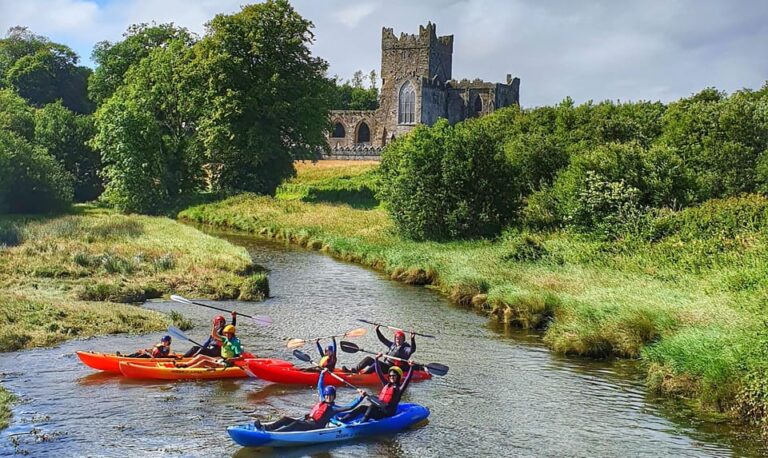 Wexford: Tintern Abbey Kayaking Experience