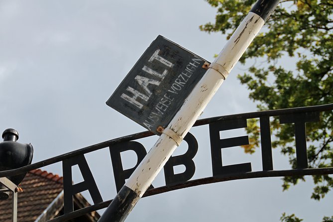 Wheelchair accessible PRIVATE transfer to Auschwitz - Birkenau - Practical Details About the Transfer Service