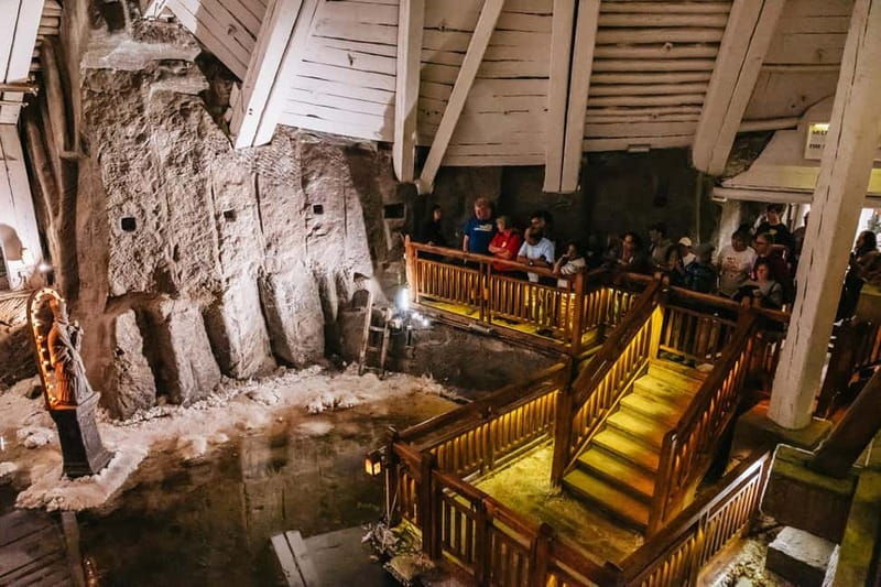 Wieliczka Salt Mine Tour from Kraków  Skip the Line Entry - What Makes the Wieliczka Salt Mine Unique?