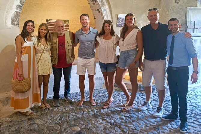 Wine Tasting & Highligh Experience in Santorini