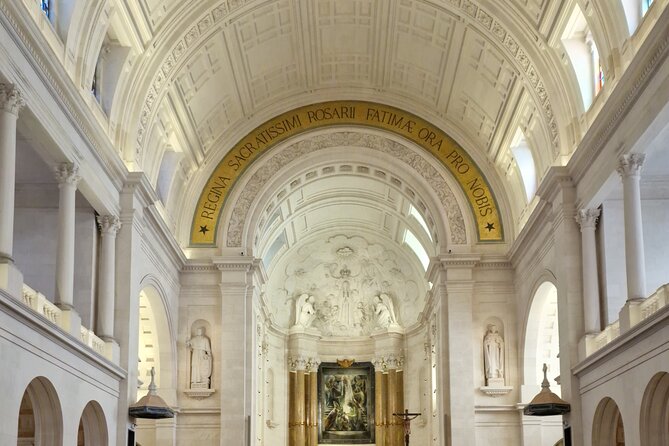 Wonderful Private Half-day tour in Fátima