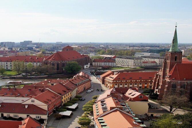 Wrocaws Old Town: A Self-Guided History Tour - Architectural and Cultural Highlights