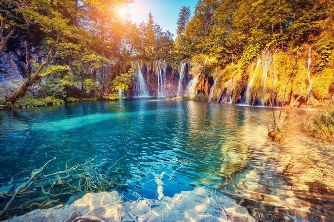 Zagreb to Split Group Transfer with Plitvice Lakes guided Tour - The Journey Begins: From Zagreb to Plitvice Lakes