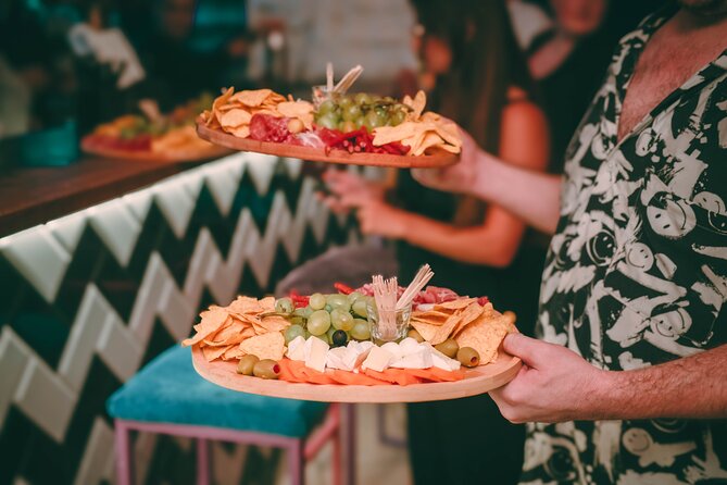2 Hour Bottomless Brunch Experience with 3 Course Meal And Drinks - Good To Know