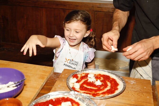2 Hour Florence Pizza and Gelato Small Group Guided Cooking Class - Good To Know