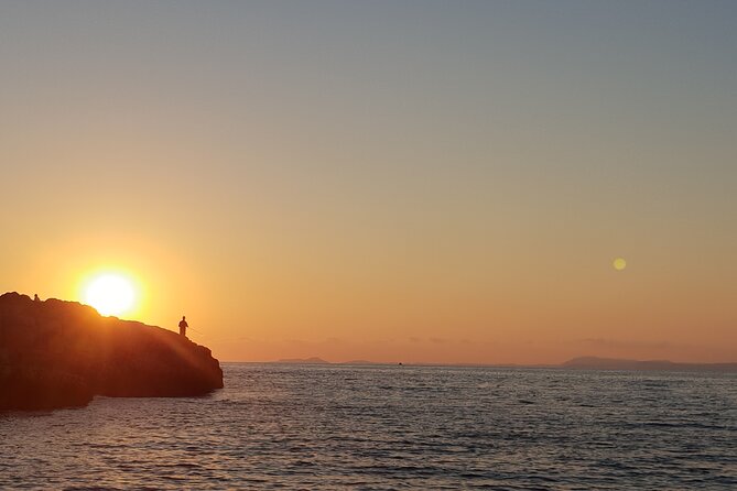 2-Hour Sorrento Coast Sunset Cruise with Dinner Experience - Good To Know