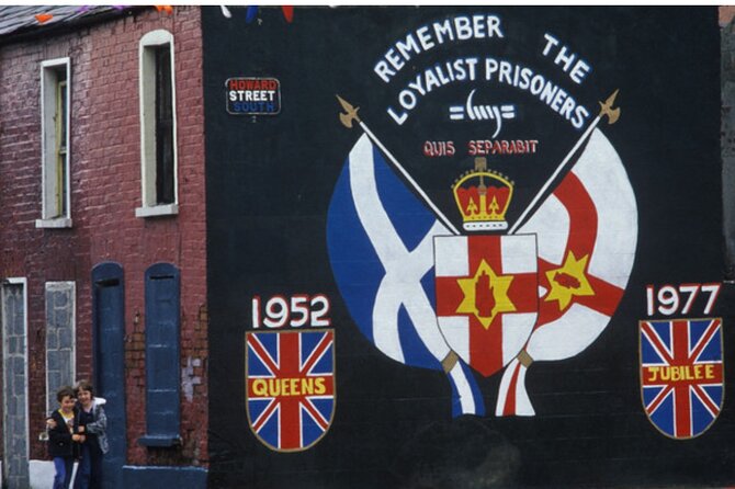 2 Hour Terror and Mural History Belfast taxi Private Tour - Belfast’s Troubles and Murals Uncovered: A 2-Hour Private Taxi Tour Review
