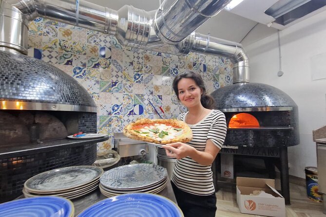 2-Hour Authentic Italian Pizza Making Class in Naples - What Makes This Experience Stand Out?