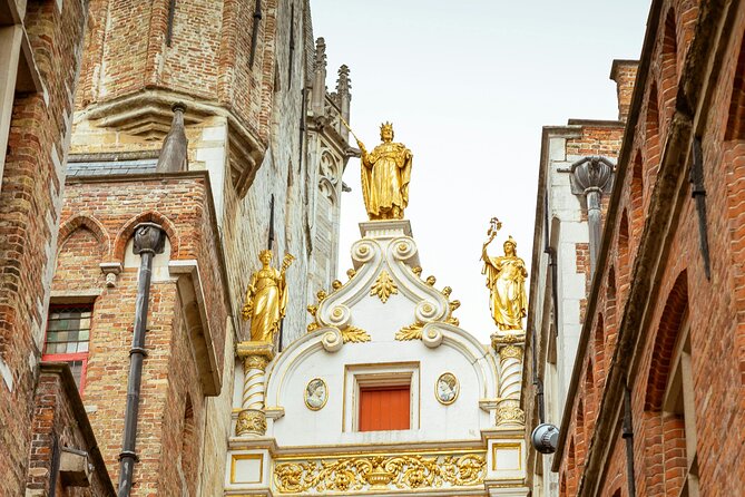 2-Hour Historical Walking Tour in Bruges with Praline Included - Why This Tour is a Standout in Bruges  
