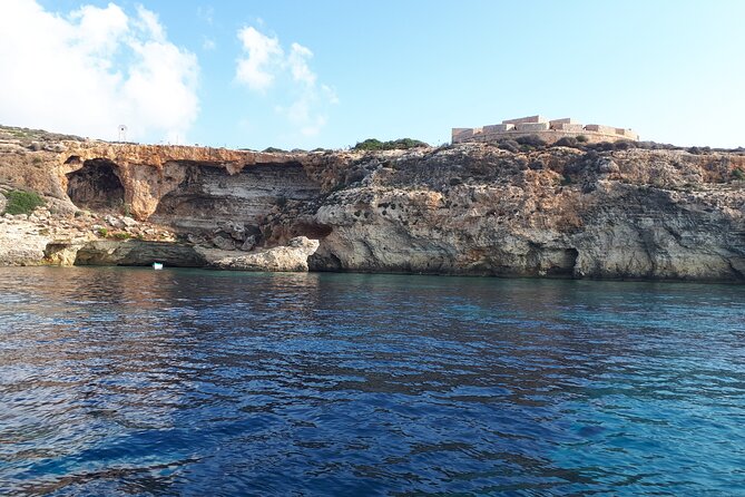 2 hour Private Boat Adventure Tour of Comino and Blue Lagoon - Santa Maria Bay: Quiet Beginnings